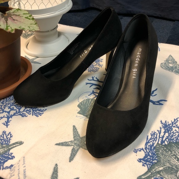 Madden Girl Jelsey Platform Pumps - Picture 2 of 8